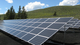 Solcelleanlæg med batteri: Den grønne energiløsning til fremtiden
